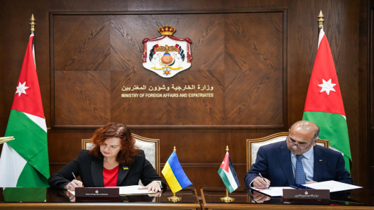 صورة حول : الأردن وأوكرانيا يوقعان اتفاقية إعفاء تأشيرات الأردن وأوكرانيا يوقعان اتفاقية إعفاء تأشيرات