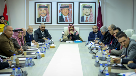 صورة حول : الخرابشة: إيقاف مجموعات واتساب مخالفة للنقل الخرابشة: إيقاف مجموعات واتساب مخالفة للنقل