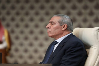 حسين الشيخ يبدأ زيارة رسمية إلى تركيا