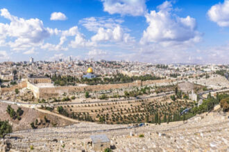 إدانة عربية إسلامية لانتهاكات إسرائيل في القدس