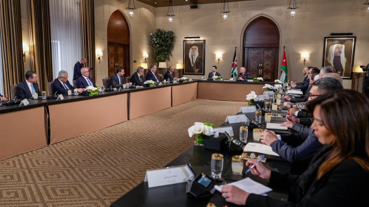 الملك يتسلم توصيات تطوير الجهاز القضائي