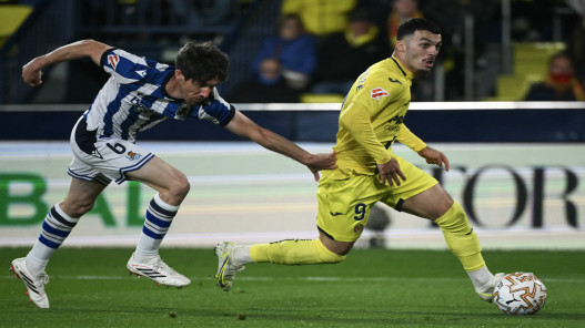 صورة حول : ثلاثية فياريال تمنحه التفوق على أتلتيكو مدريد في الدوري الإسباني ثلاثية فياريال تمنحه التفوق على أتلتيكو مدريد في الدوري الإسباني