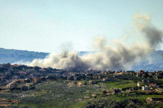 غارات إسرائيلية تستهدف الجنوب وتقتل 8