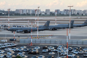 شركة الطيران الإسرائيلية “العال” تطالب بفتح مطار رامون كبديل لمطار بن غوريون