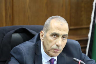 "دماءُ الشهداء وقصةُ الوفاء"