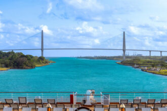 الحرب في الشرق الأوسط ترفع عدد السفن العابرة لقناة بنما