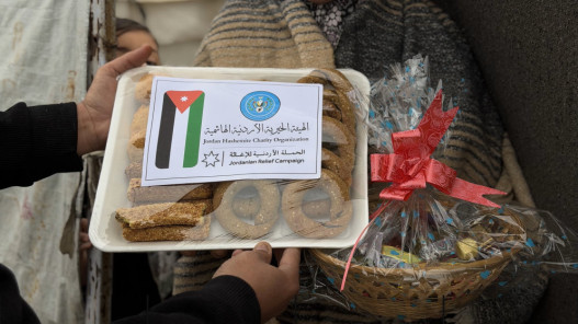 صورة حول : الهيئة الخيرية الأردنية تختتم حملة “رمضان بالخير غير” بدعم آلاف الأسر في الأردن وغزة الهيئة الخيرية الأردنية تختتم حملة “رمضان بالخير غير” بدعم آلاف الأسر في الأردن وغزة