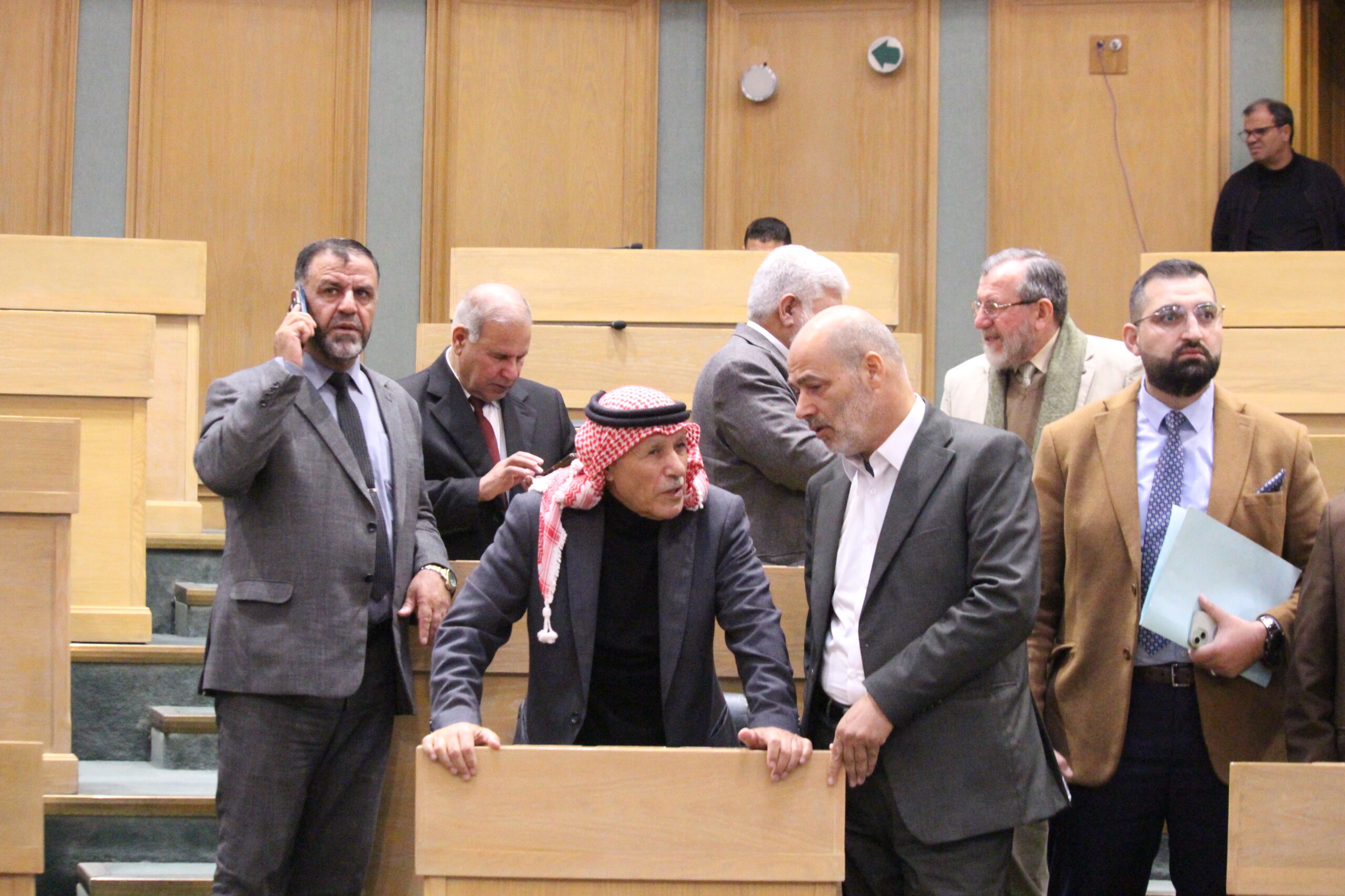 النواب يستكملون مناقشة قانون عقود التأمين