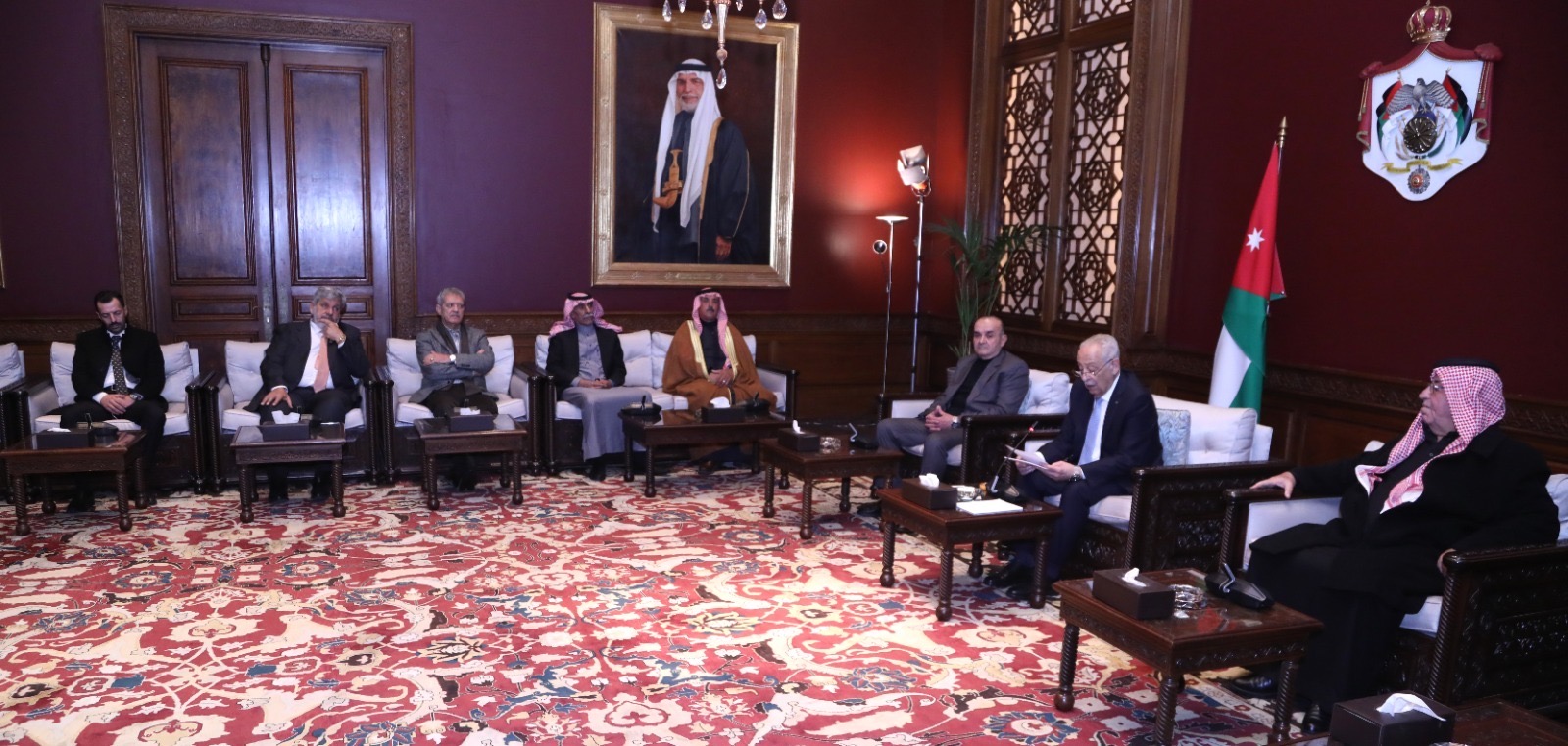 *العيسوي يلتقي وفدا من الجمعية الأردنية للمحافظة على التراث – السلط*