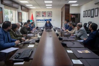 وزير السياحة يبحث مع ممثلي القطاع إطلاق باقات سياحية مدعومة لاستهداف الأسواق العربية