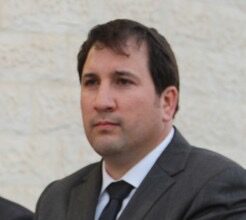 العكور يكتب : للصحفيين فقط .. مجلسكم منشغل بتحصيل الاتاوات