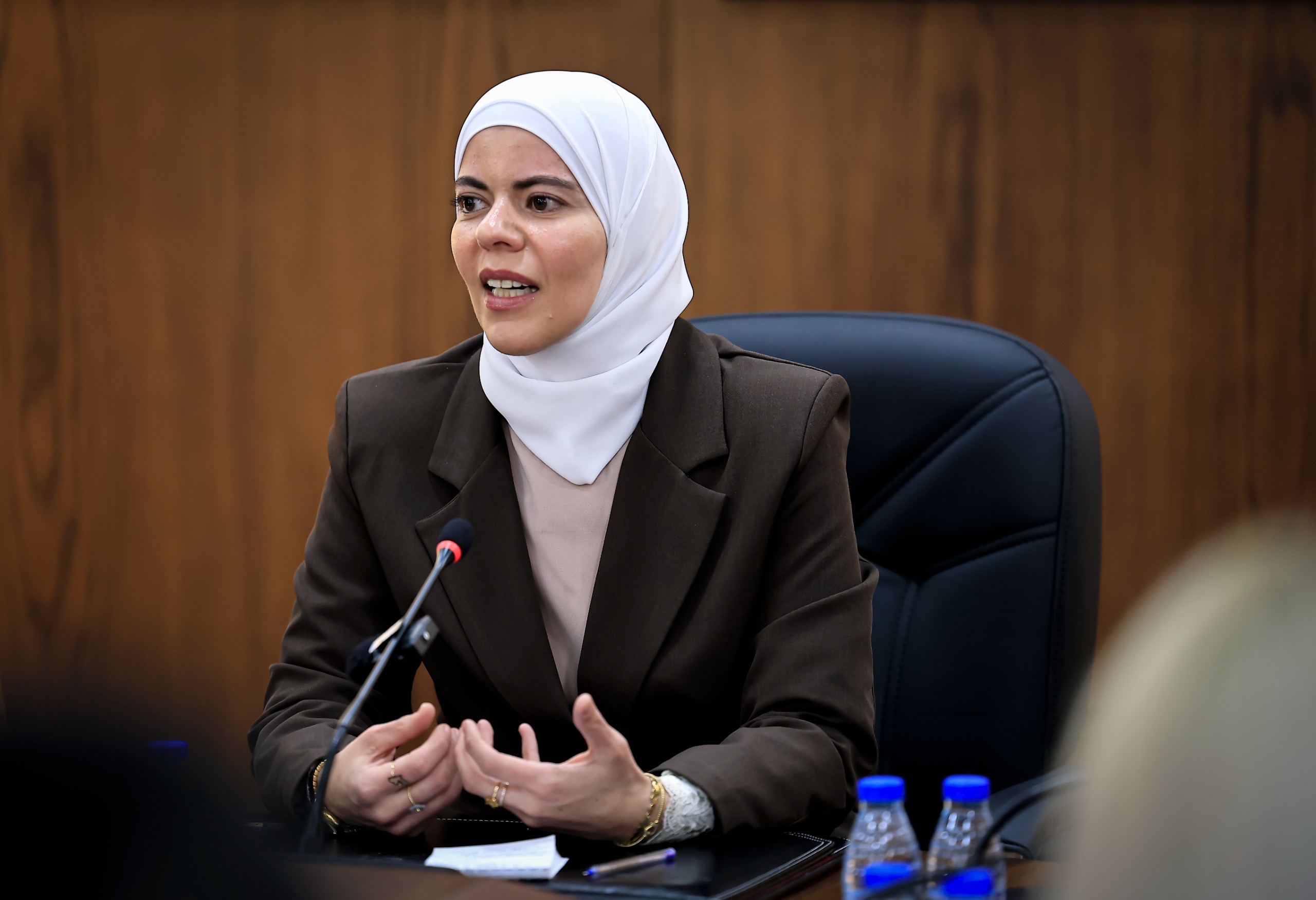 صورة حول : أبو غوش تلتقي ناشطات أردنيات مؤثرات أبو غوش تلتقي ناشطات أردنيات مؤثرات