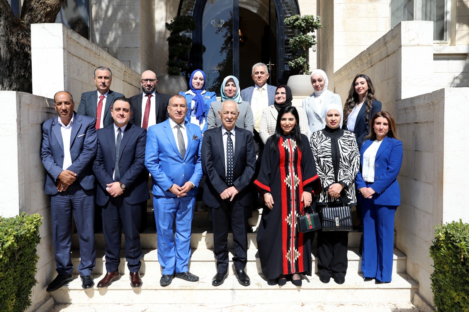 العيسوي يلتقي وفدا من جمعية فرسان التغيير للتنمية السياسية وتطوير المجتمع المدني