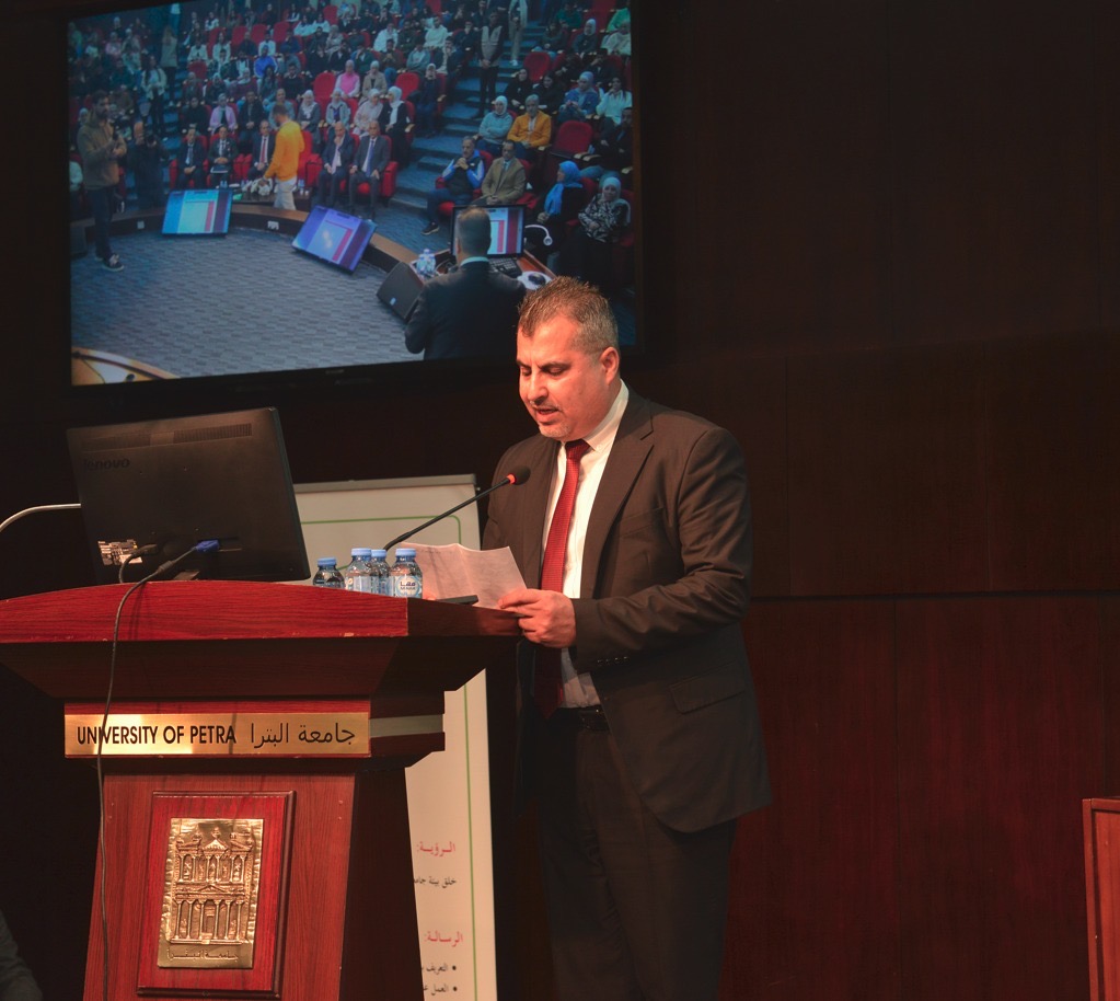 جامعة البترا تستضيف وزير الصحة السابق الهواري ضمن أسبوع توعوي لتعزيز الجامعات الخالية من التدخين