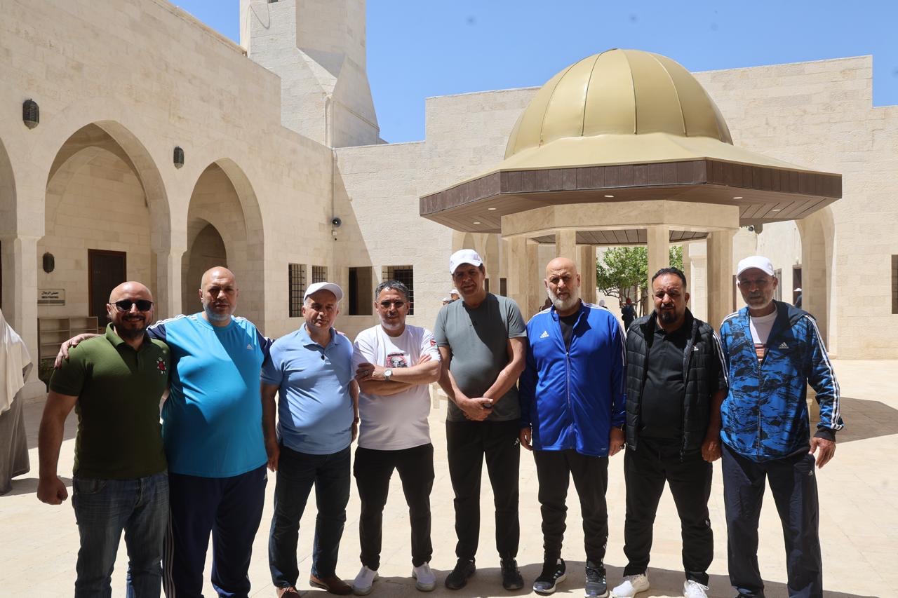 وزارة السياحة تنفذ حملات نظافة في مواقع سياحية بالبلقاء لتعزيز الوعي البيئي