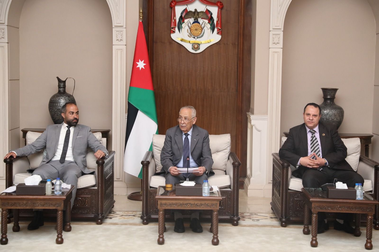 العيسوي: الملك يرسخ نهجا قياديا يقوم على قراءة التحولات بوعي والتعامل مع التحديات بمنهج استباقي