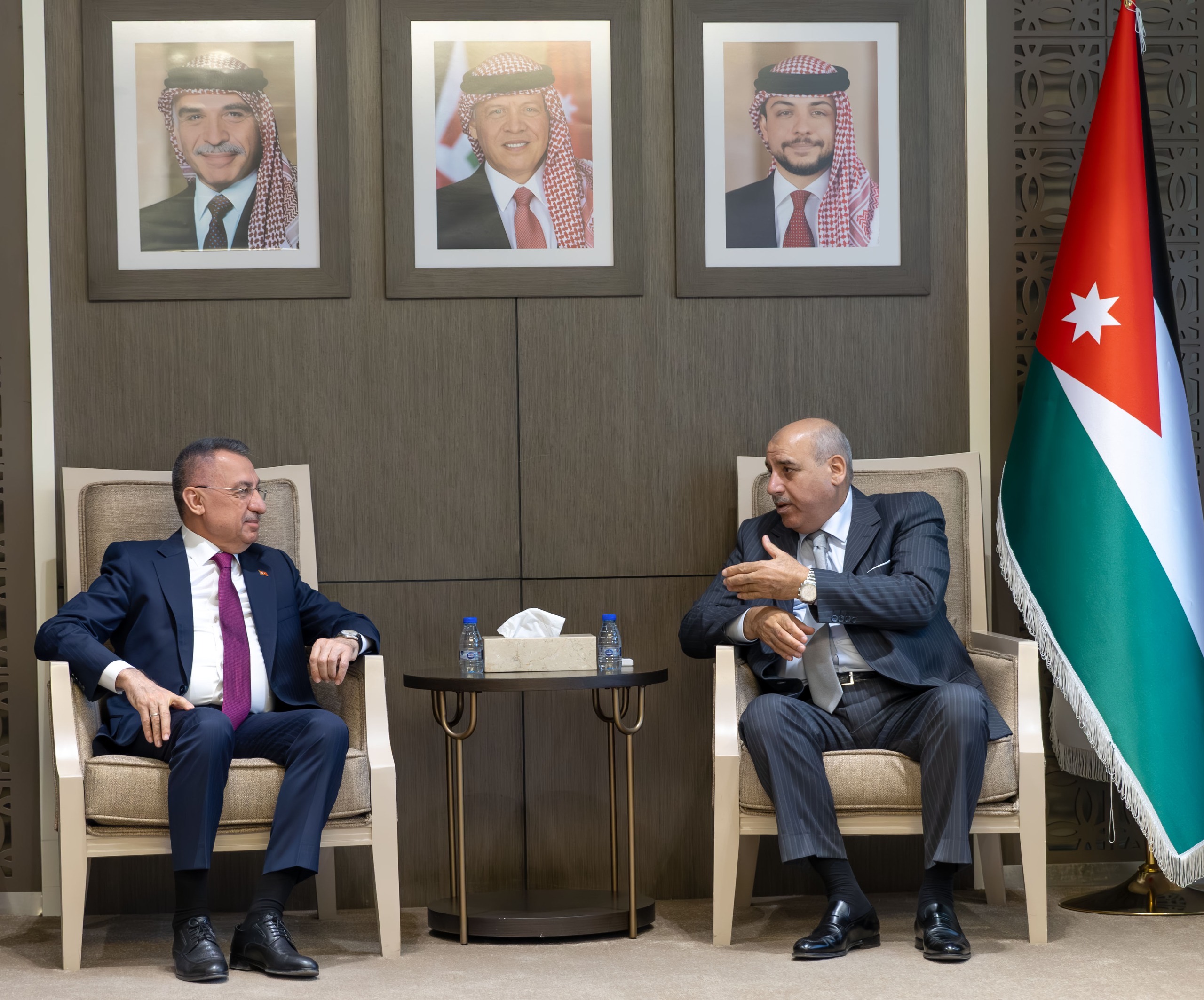 القاضي ورئيس الشؤون الخارجية في البرلمان التركي يؤكدان أهمية ودور الوصاية الهاشمية في الحفاظ على المقدسات