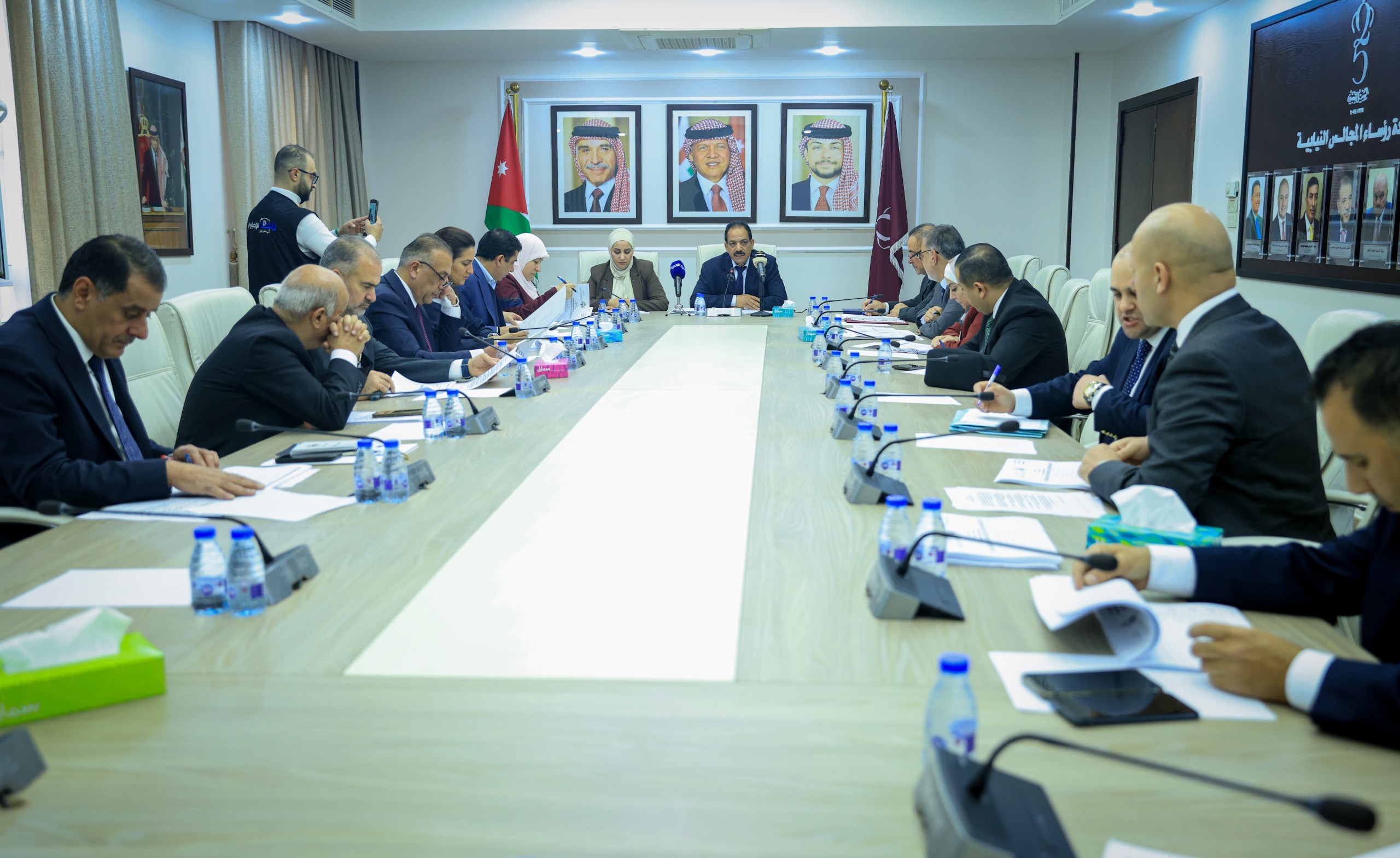 صورة حول : "القانونية النيابية" تبحث “معدل الملكية العقارية 2026” "القانونية النيابية" تبحث “معدل الملكية العقارية 2026”