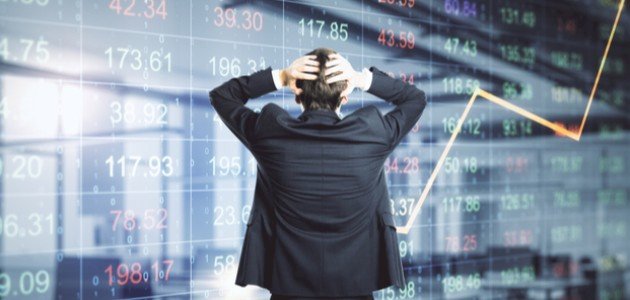 خبير: أزمة اقتصادية ستضرب الدول وحرب عالمية تلوح بالأفق