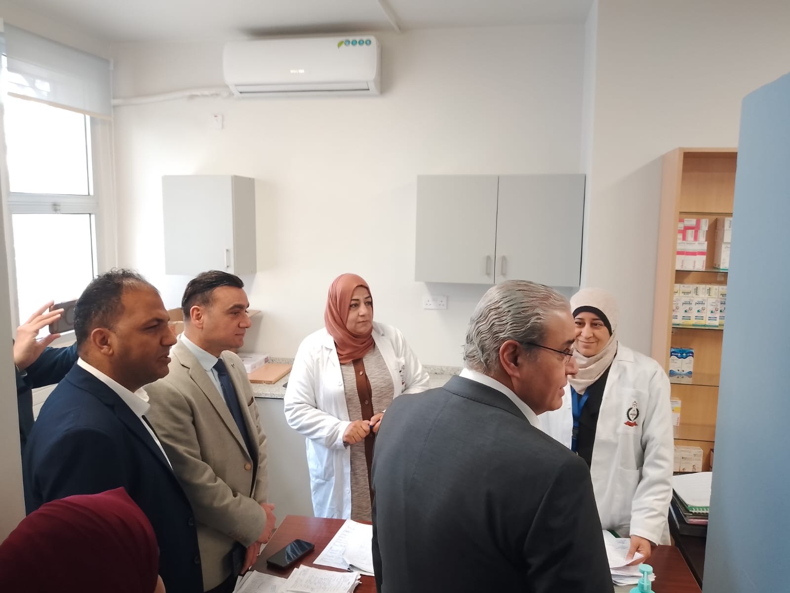 البدور "بعد زيارة 4 مراكز صحية في الزرقاء والرصيفة": تفعيل المراكز الصحية لتخفيف الضغط على المستشفيات