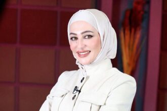 حنين البطوش: القهوة أثناء القيادة ليست المشكلة… بل غياب متنفس للضغط النفسي