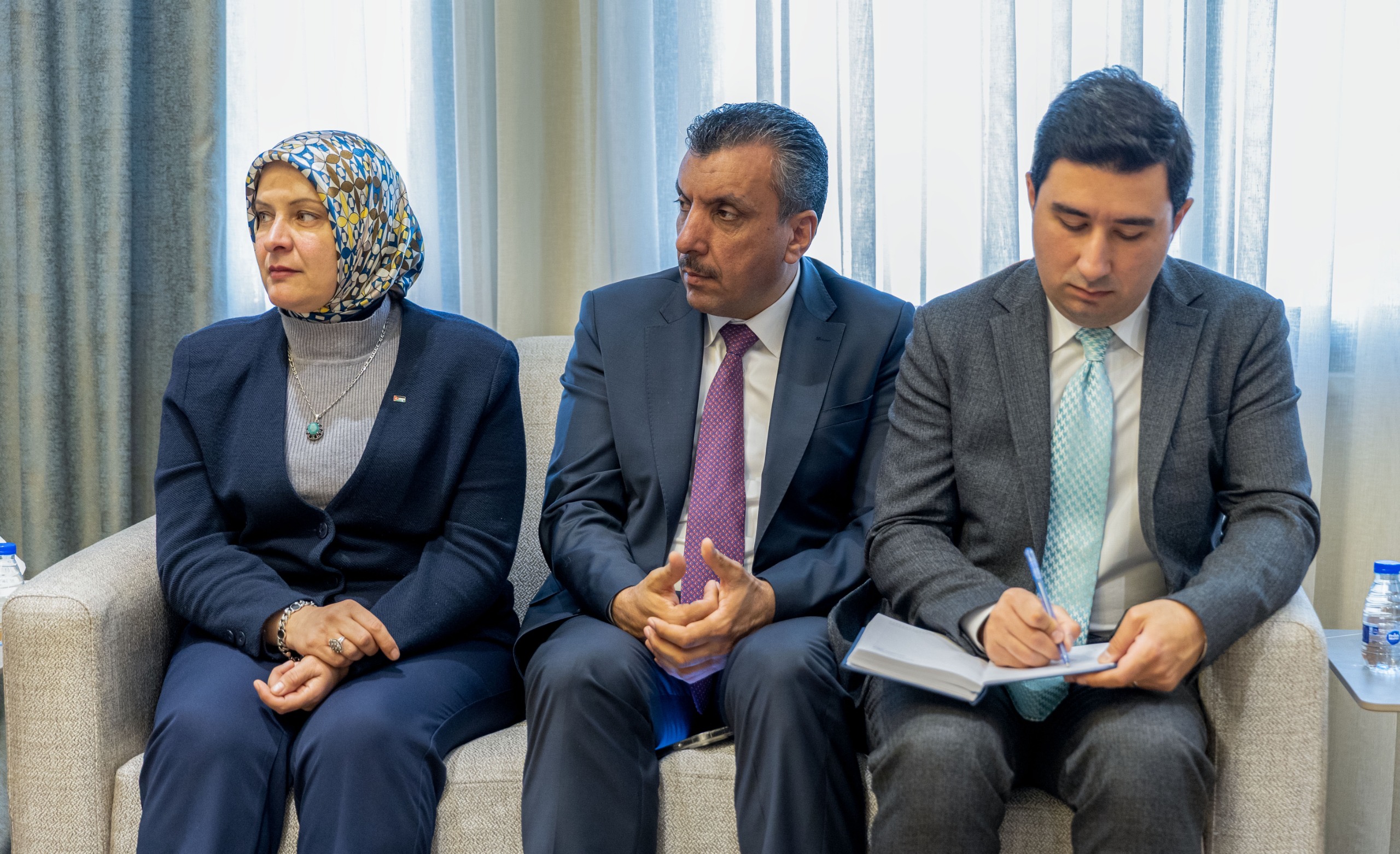 القاضي ورئيس الشؤون الخارجية في البرلمان التركي يؤكدان أهمية ودور الوصاية الهاشمية في الحفاظ على المقدسات