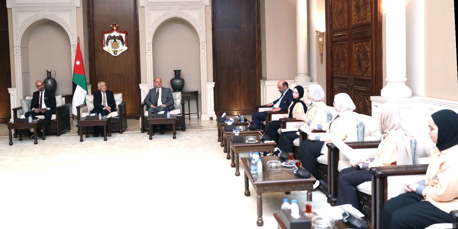 العيسوي: الملك يقود مقاربة متقدمة تحمي المصالح الوطنية وتوسّع هامش التأثير الأردني