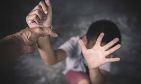 الخزاعي: 23 ألف حالة طلاق في عام واحد من أصل 74 ألف حالة زواج و20 وفاة في 17 جريمة أسرية