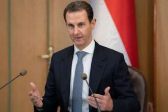 هل تابع الأسد مُحاكمته “الإعلامية” عبر التلفاز وهل سينقله الروس إليها حُضوريا؟.. ما حقيقة “الضغط الخليجي” لـ”تسليمه” وتحت أي قانون يحاكم؟