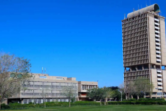 مصرع فتاة إثر سقوطها من برج جامعة بغداد (فيديو)