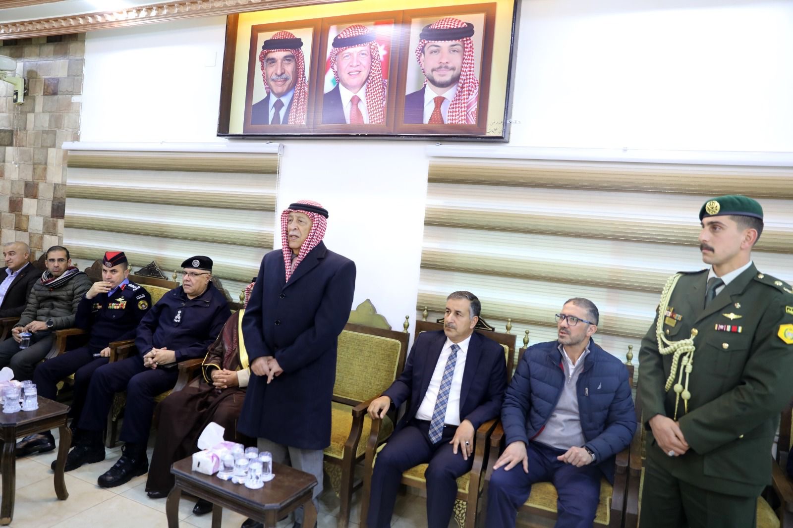 مندوبًا عن الملك وولي العهد... العيسوي يعزي الجيتاوي والنسور والعطيات والحداد