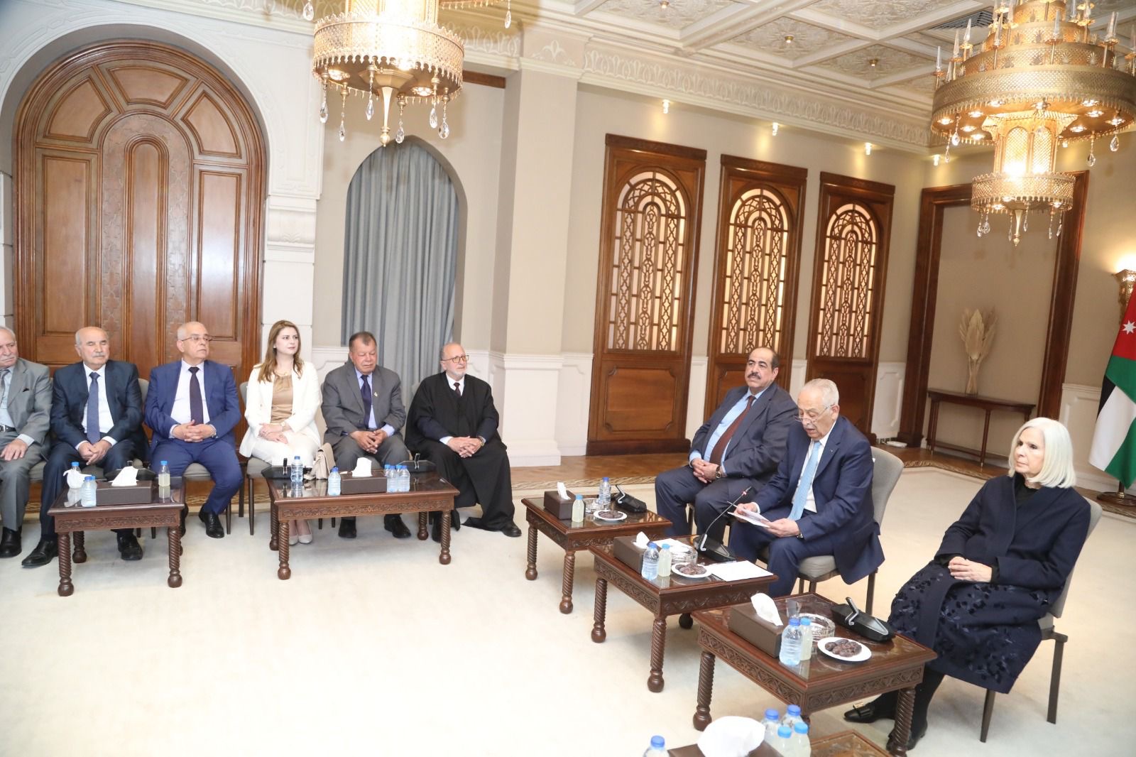 العيسوي يقدم قراءة وطنية معمقة في دلالات العلم الأردني لوفد مبادرة "أردن الرسالة"