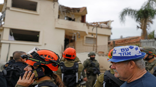 صورة حول : كريات شمونة مدينة أشباح تحت القصف كريات شمونة مدينة أشباح تحت القصف