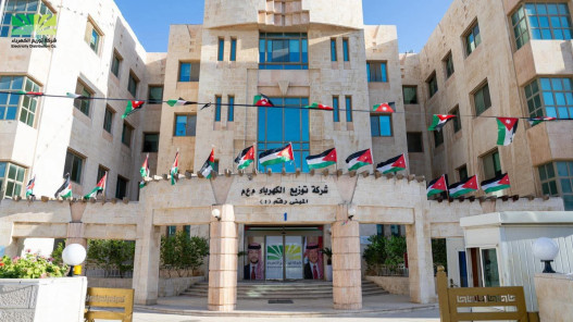 شركة الكهرباء: إعادة التيار لـ90% بالأغوار