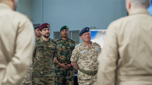 الملك يؤكد جاهزية سلاح الجو الملكي