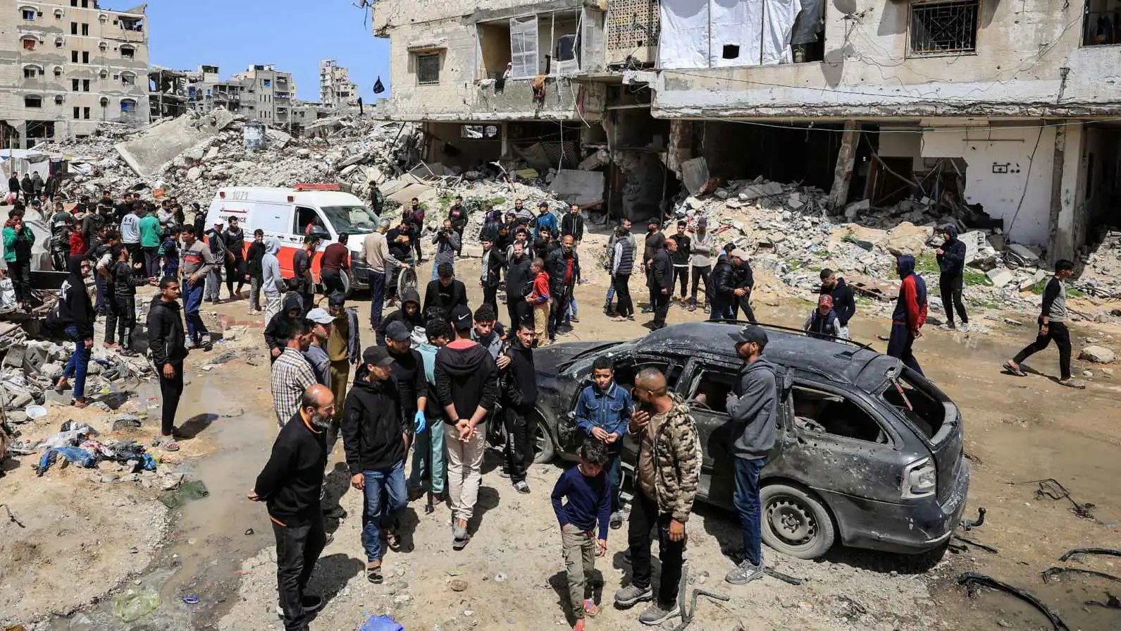 شهداء وجرحى باستهداف إسرائيلي شرق المغازي