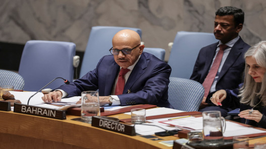 البحرين: إغلاق مضيق هرمز يهدد حياة الملايين