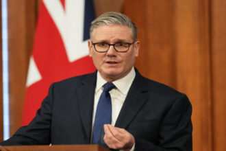 ستارمر: عمل كبير لضمان فتح هرمز