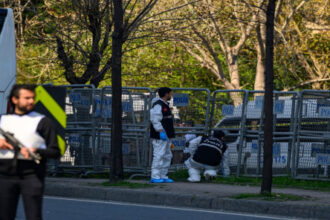 تركيا توقف 198 مشتبها به بعد هجوم إسطنبول