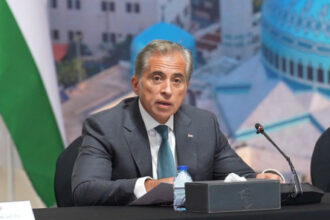 حسان يؤكد تضامن الأردن الكامل مع لبنان