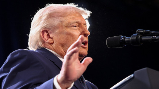 ترامب: الناتو يشارك في ملف مضيق هرمز