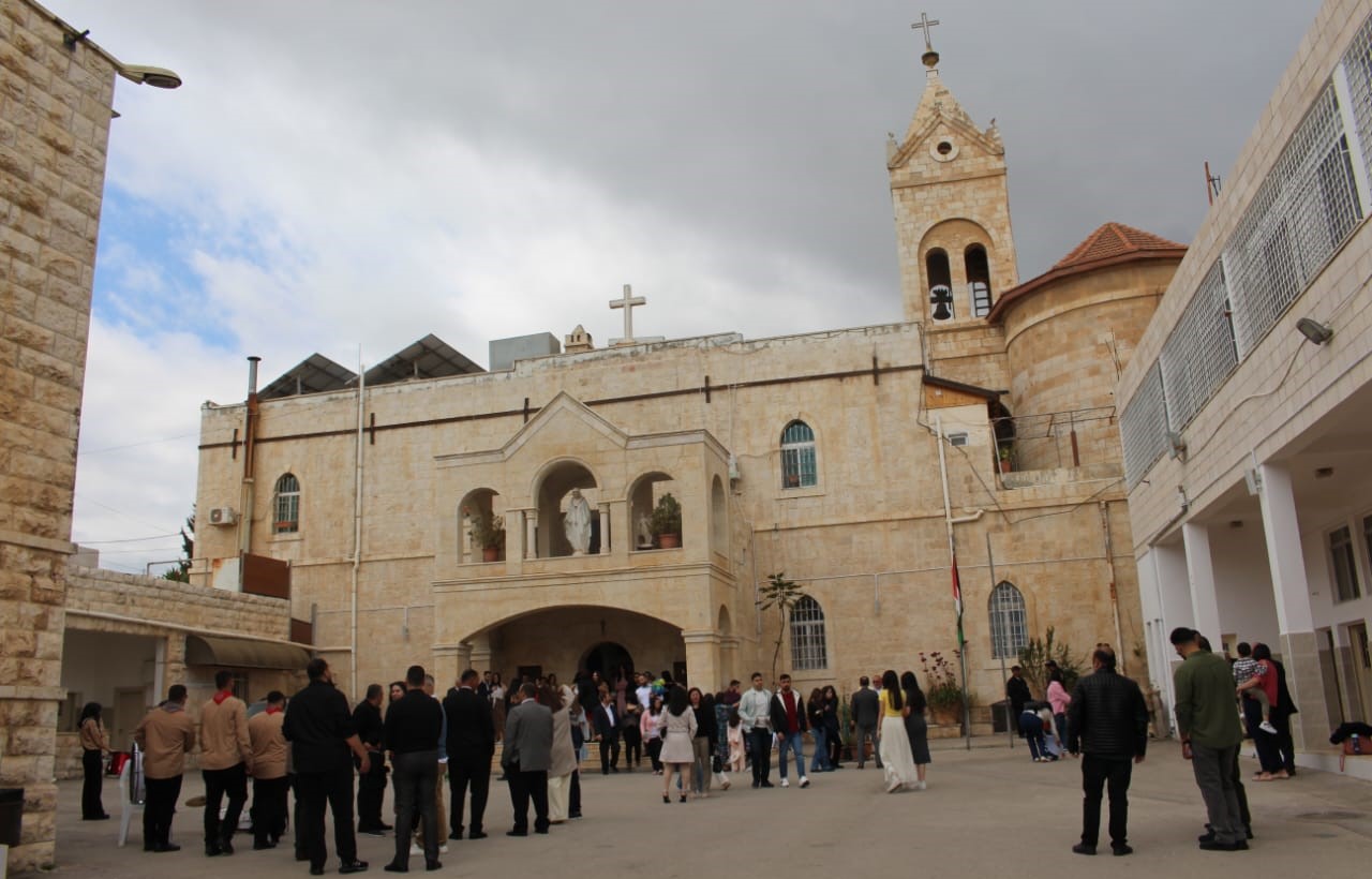 صورة حول : الحصن تجسد التعايش الإسلامي المسيحي عبر التاريخ الحصن تجسد التعايش الإسلامي المسيحي عبر التاريخ