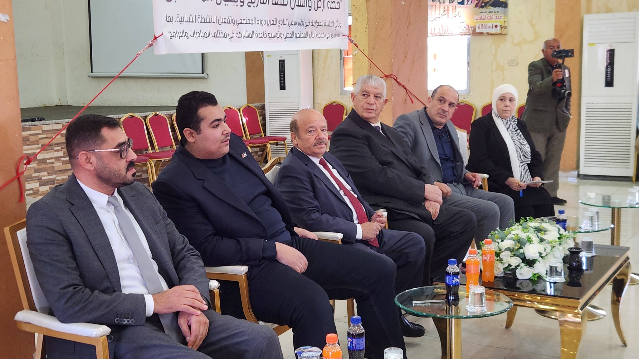 صورة حول : السردية الأردنية محور جلسة فكرية في جرش السردية الأردنية محور جلسة فكرية في جرش