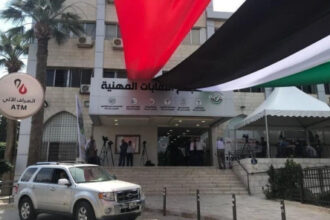 نقيب الأطباء: بطالة الأطباء في الأردن "مركبة وحقيقية"