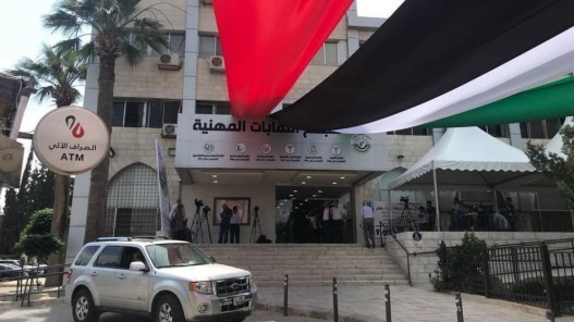 نقيب الأطباء: بطالة الأطباء في الأردن "مركبة وحقيقية"