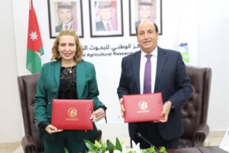 اتفاقية بحثية لدراسة أثر درجات الحرارة على تخزين تمور المجهول وتقليل الفاقد