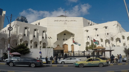 تطوير القضاء: تعديلات على القوانين وتعزيز البيئة الاستثمارية