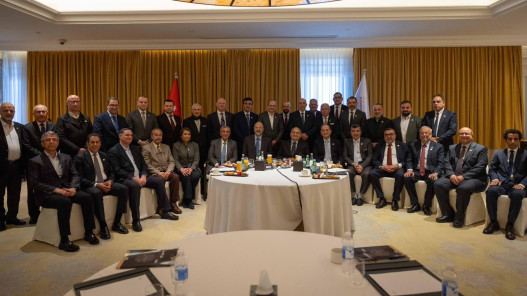 صورة حول : الحسن يدعو لتعزيز التكامل الاقتصادي الإقليمي الحسن يدعو لتعزيز التكامل الاقتصادي الإقليمي