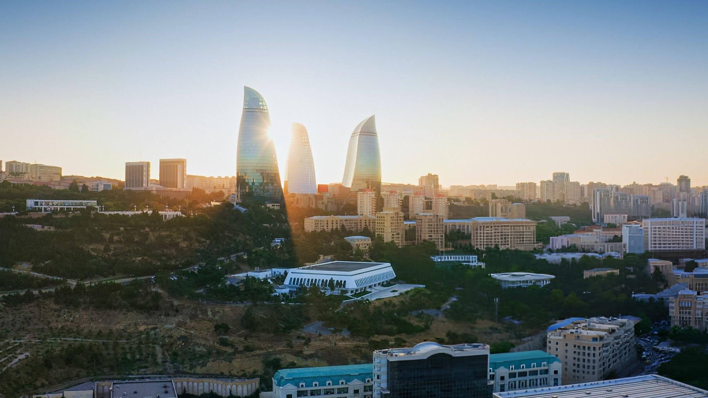 صورة حول : باكو تستضيف المنتدى الحضري العالمي 13 في أيار باكو تستضيف المنتدى الحضري العالمي 13 في أيار