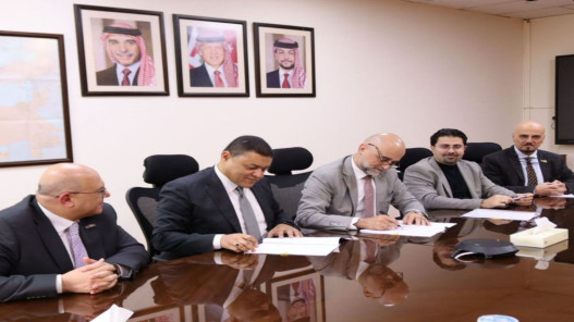 اتفاقية لتزويد مشروع توليد الكهرباء السابع بالغاز